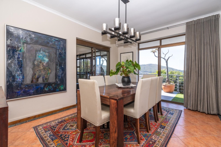 5 Bedroom Property for Sale in Oranjezicht Western Cape